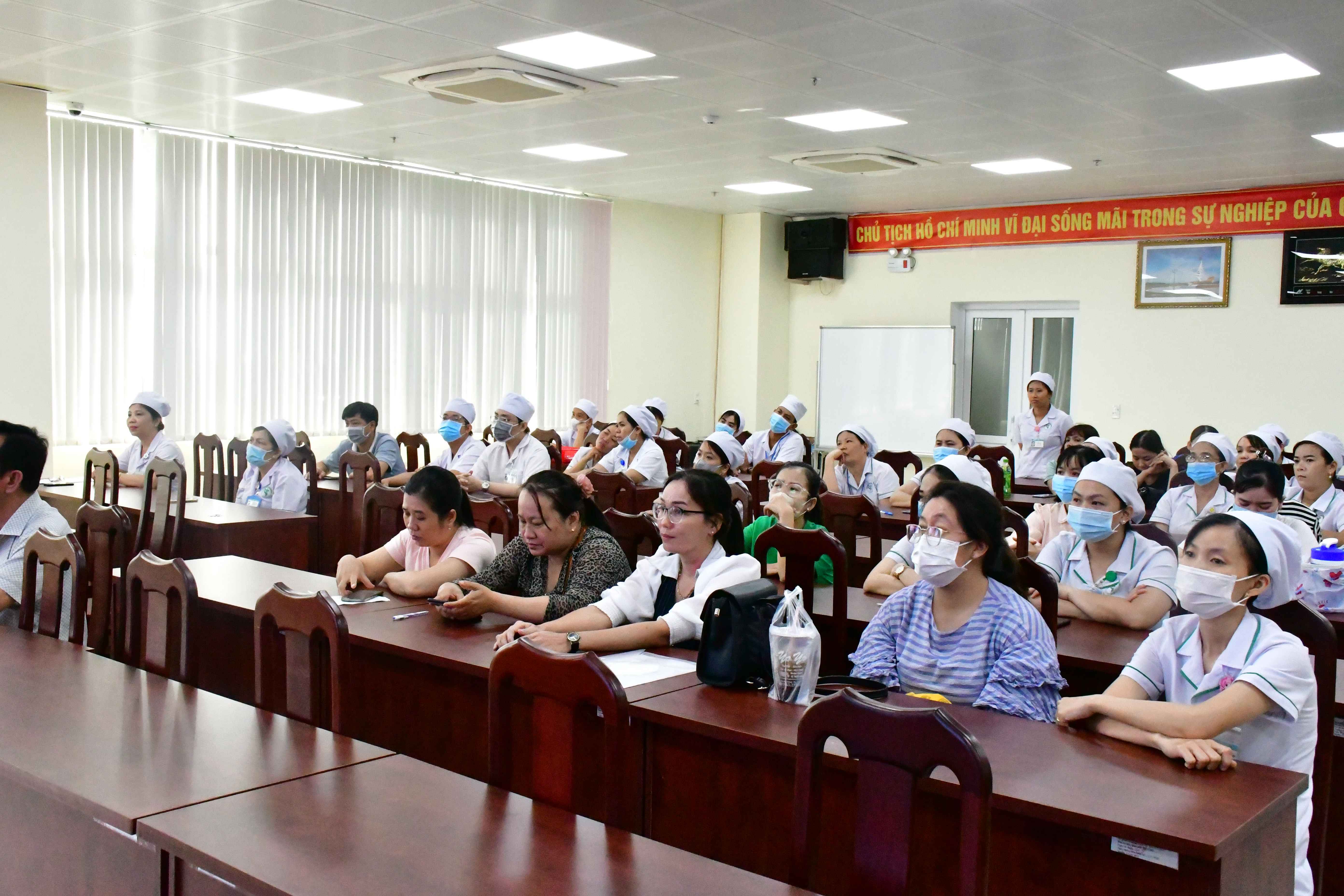 SINH HOẠT CHUYÊN ĐỀ ĐIỀU DƯỠNG