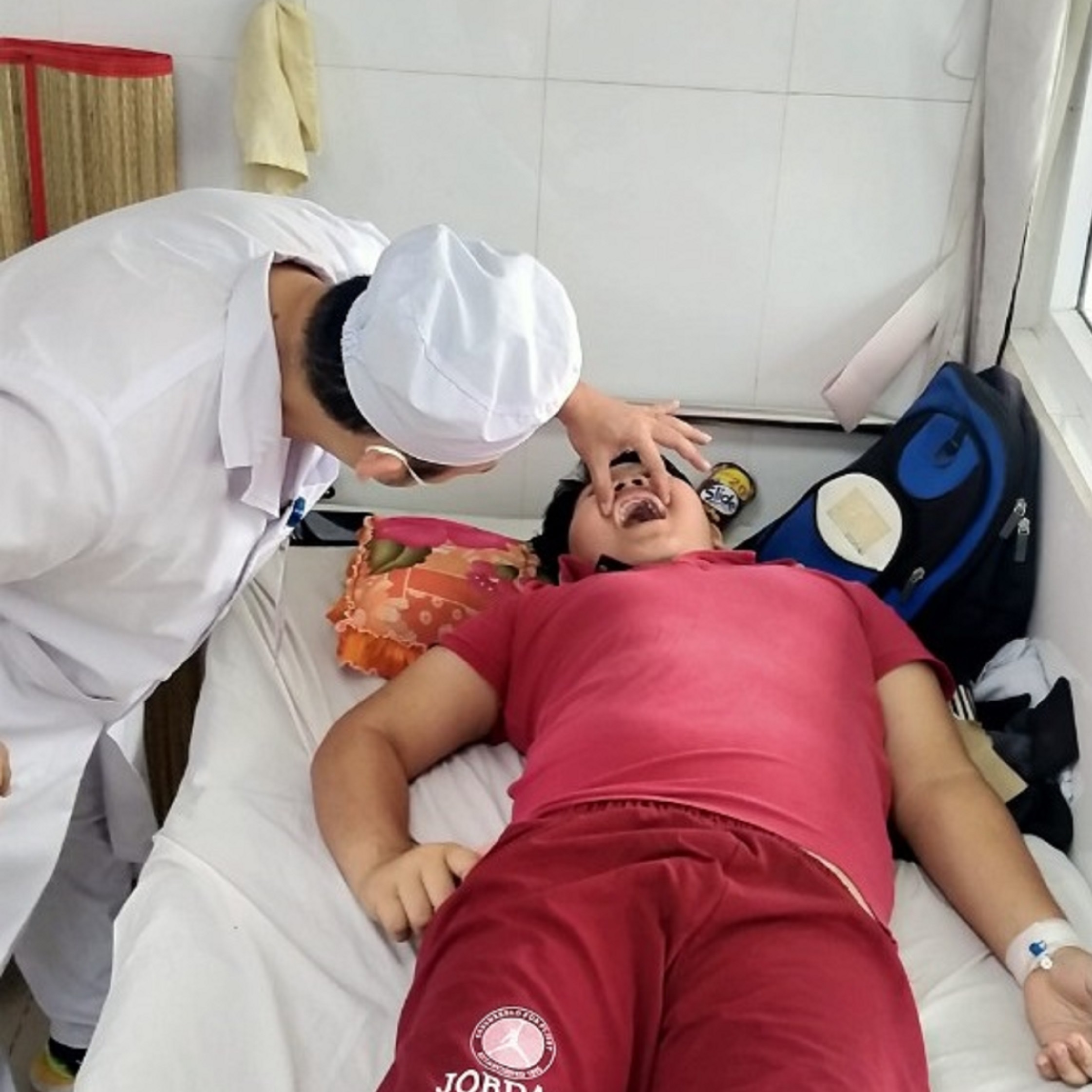 PHẪU THUẬT THÀNH CÔNG RĂNG MỌC NGẦM TRONG XƯƠNG KHẨU CÁI
