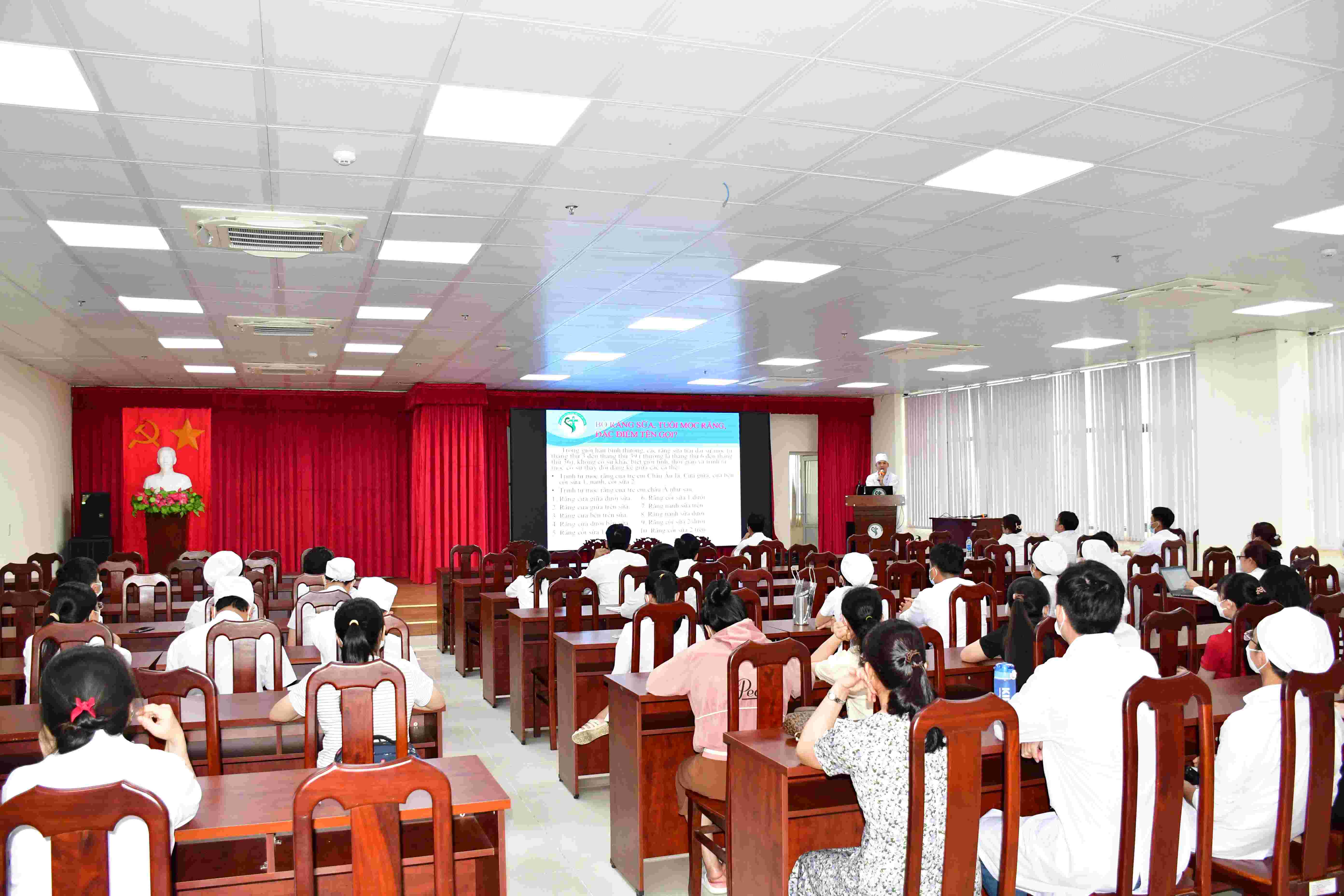 SINH HOẠT KHOA HỌC KỸ THUẬT 17/10/2023