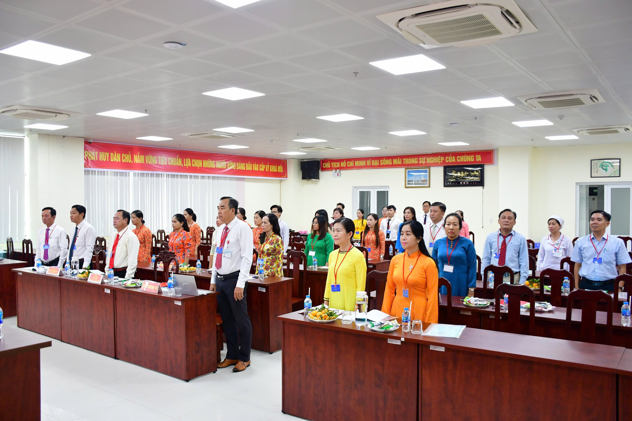 ĐẠI HỘI ĐIỂM ĐẠI HỘI ĐẢNG VIÊN NHIỆM KỲ 2025 - 2027 CỦA CHI BỘ 7
