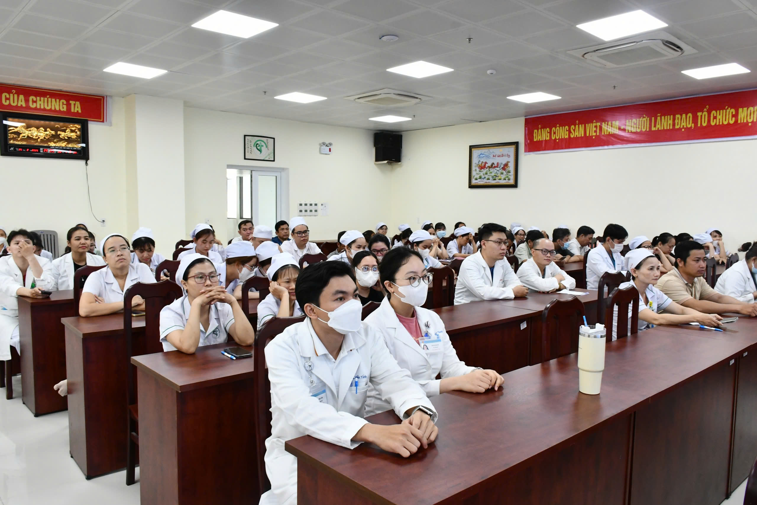 SINH HOẠT KHOA HỌC KỸ THUẬT 25/02/2025